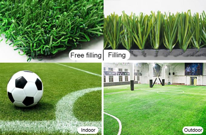 Tapete sintético 50mm resistentes da grama do campo de futebol exteriores com toque macio