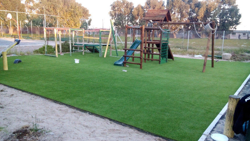 Soft Environmentally Friendly Artificial Grass Playground Surface